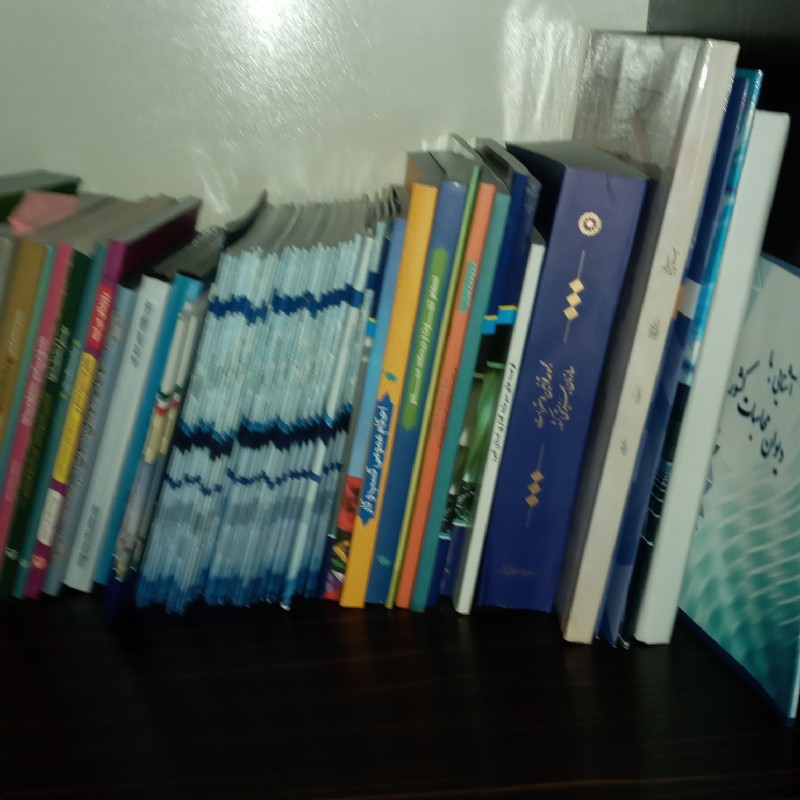 جمع آوری انواع کتاب ،دفترکاغذ باطله درب منزل شما