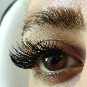 آموزش ارائه کاشت مژه پرسینگ لیفت و لمینت مژه وابرو