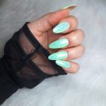 کاشت و ترمیم تخصصی ناخن و مژه آوا