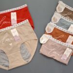 لباس زیر مردانه و زنانه