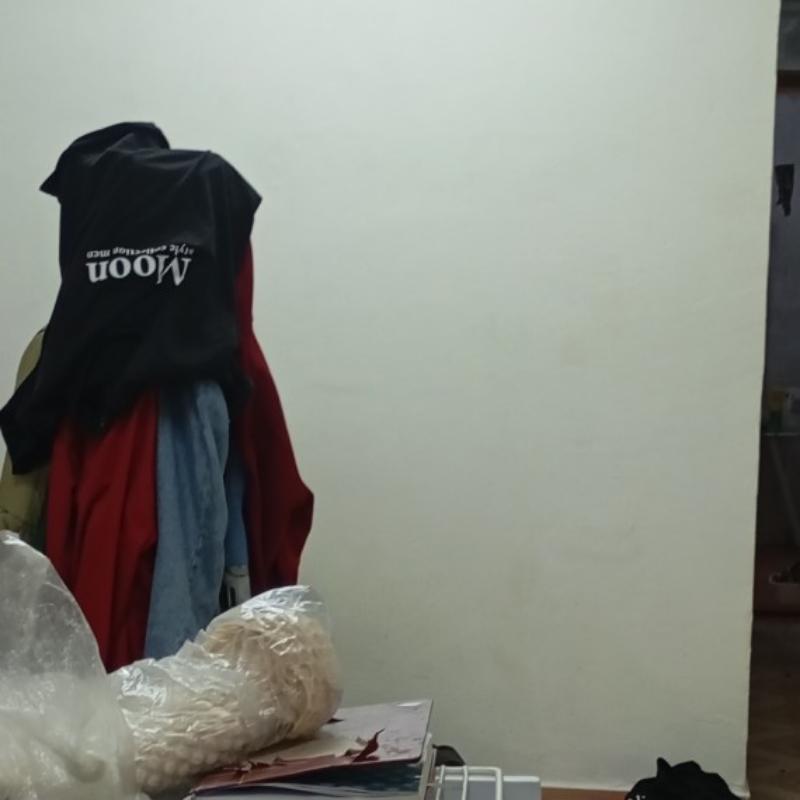 نیازمند هم خونه خانوم(خواندن توضیحات واجب)